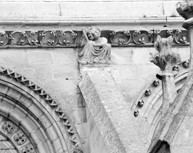 Corbeau du côté sud du choeur.