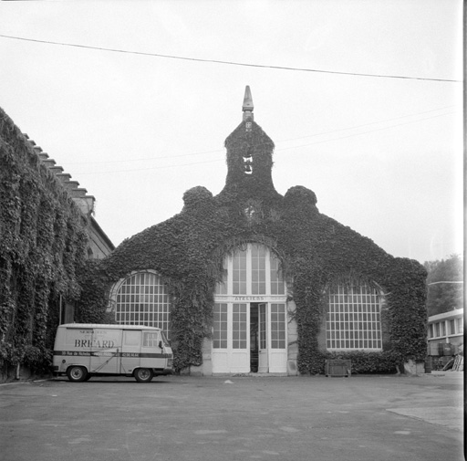 Atelier de fabrication, élévation antérieure.