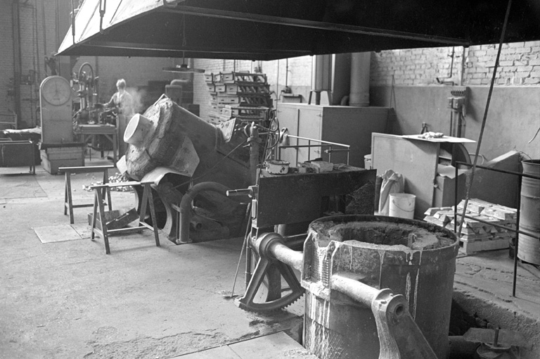 Atelier de fabrication, vue intérieure.