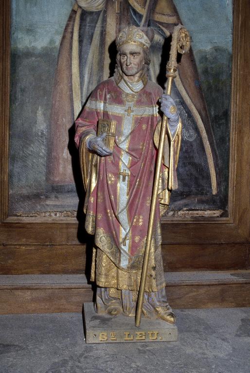 Statue de saint Leu en plâtre, offerte par des paroissiens en septembre 1880.