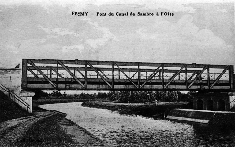 Pont du Canal de Sambre à l'Oise, vers le 2e quart du 20e siècle (coll. part.). 