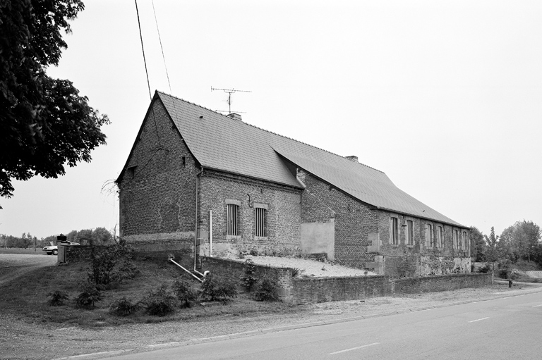 Le logis, depuis le nord-est.