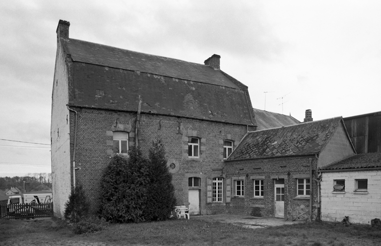 Elévation sur cour du logis.