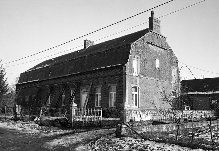 Le logis. Façade postérieure.