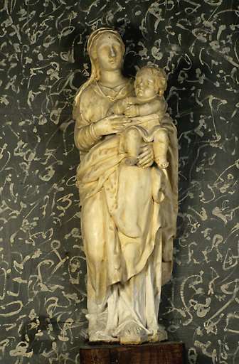 Statue (petite nature) : Vierge à l'Enfant (n° 1)