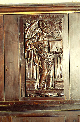 Vue d'un panneau représentant un Apôtre.