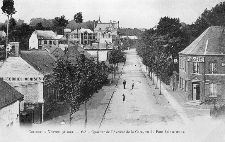 Vue de l'avenue de la Gare (vers 1910).