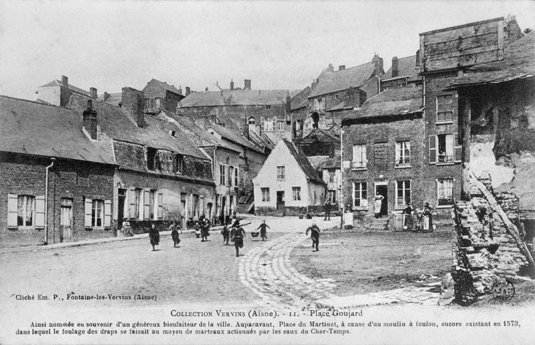 Vue de la place Goujard.