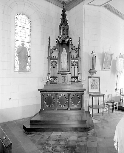 Ensemble des autels secondaires de la Vierge et de saint Nicolas
