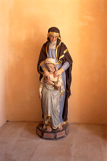 Ensemble de trois statues (petite nature) : L'Education de la Vierge, Saint Jean l'Evangéliste, Saint Eloi