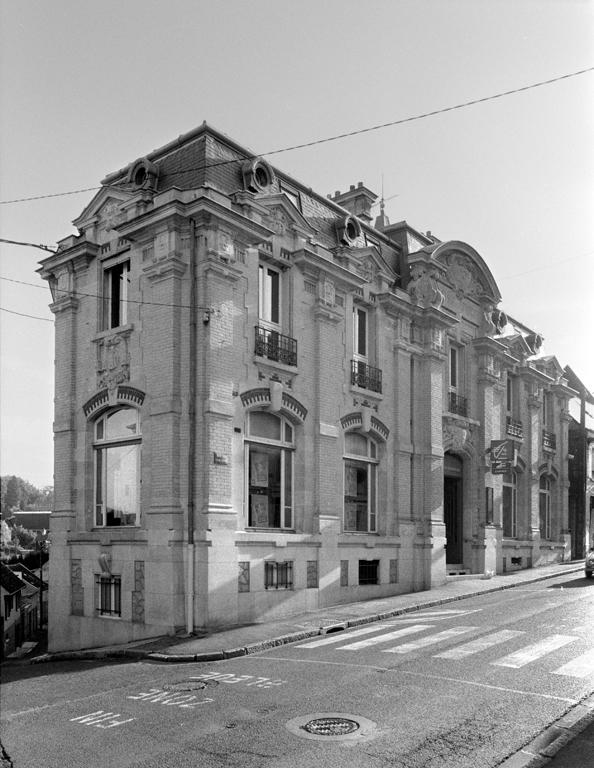 Vue de l'élévation principale.