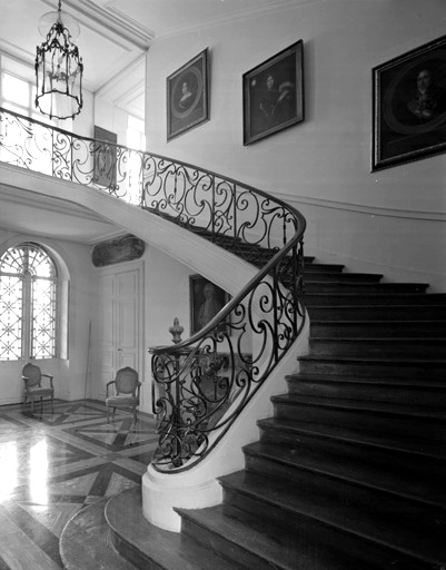 Le grand escalier.