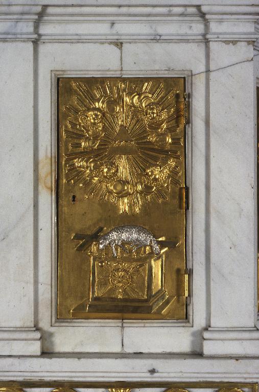 Décor de la porte du tabernacle.