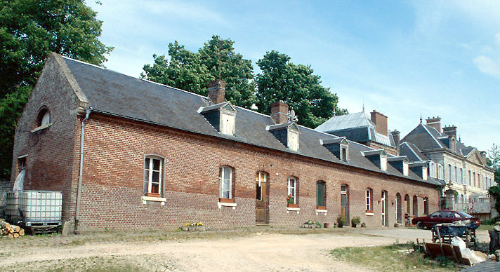 Ferme du château. Le logis.