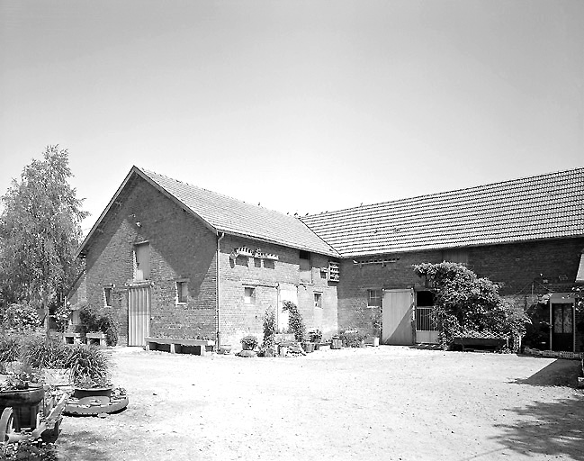 Vue des dépendances agricoles de 1927.