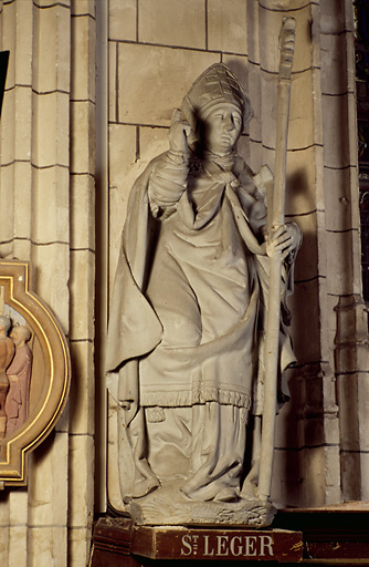 Ensemble de 2 statues (en pendant, petite nature) : saint Léger, saint Jean-Baptiste