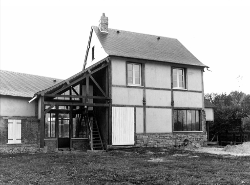 Façade ouest de l'atelier de fabrication.