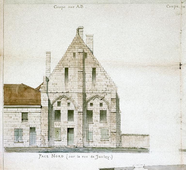 Elévation nord de l'ancienne salle capitulaire, dessinée en 1875 par l'architecte diocésain Édouard Corroyer (AN : F 19 7887).