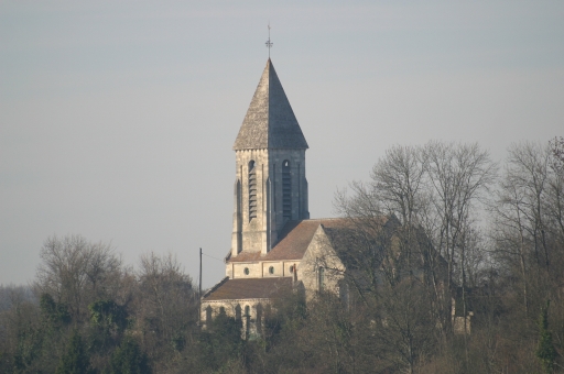 Vue générale prise de l'autre côté de l'éperon.