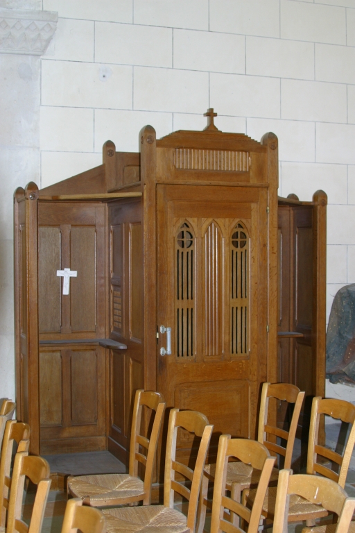 Vue générale du confessional.