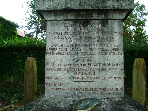 Détail du socle.