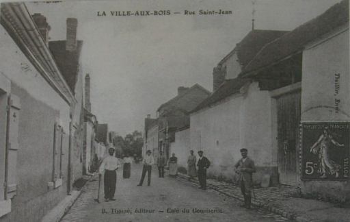 Vue de la rue Saint-Jean avant la guerre.