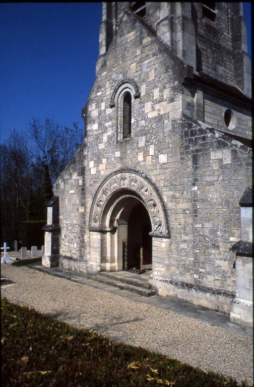 Vue du porche.