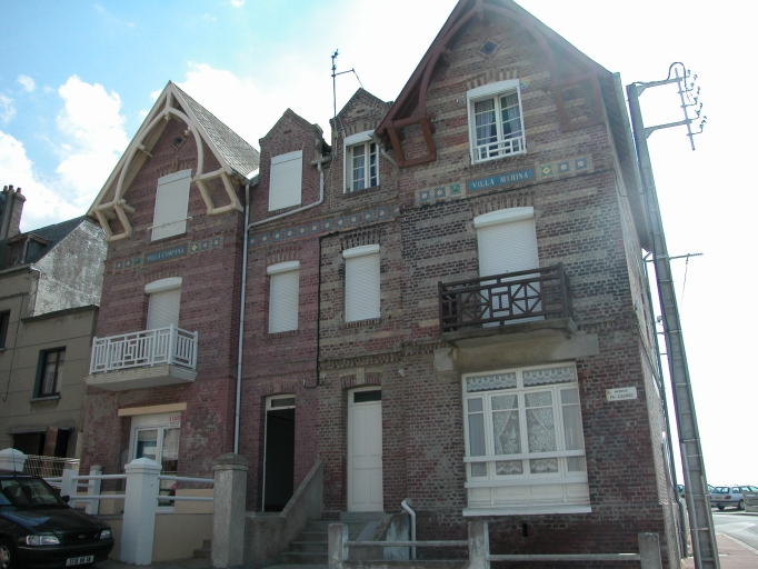 Vue d'ensemble depuis la rue.