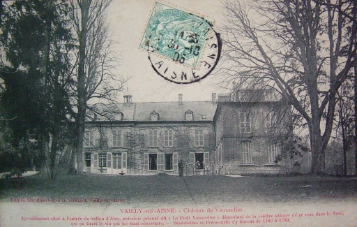 Vue postérieure du château de Vauxcelles (Coll. Part.).