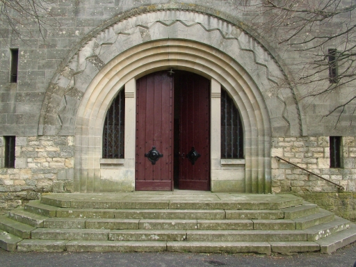 Porte d'entrée.