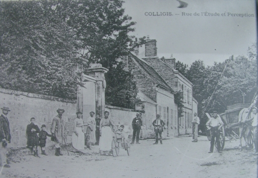 Vue ancienne de la rue de l'Etude à Colligis (Coll. Part.).