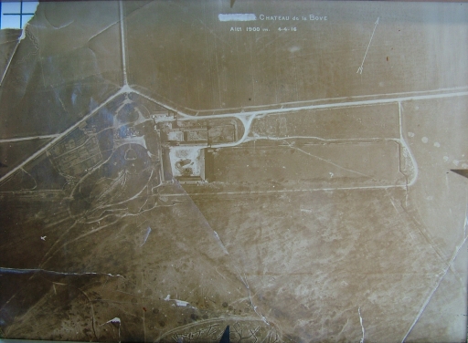 Vue aérienne de la propriété en 1916 (Coll. Part.).