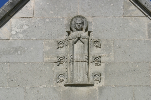 Détail de la Vierge au sommet du croisillon sud.