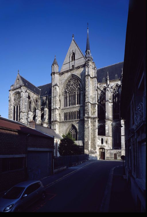 Vue de l'élévation nord du choeur.