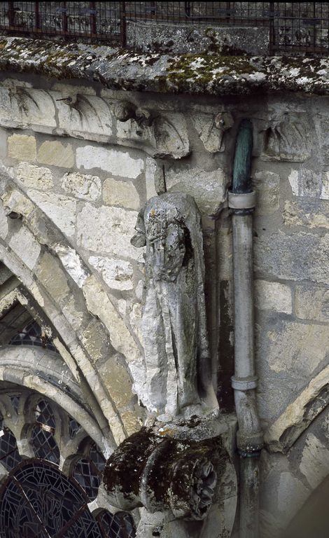 Vue d'un ange musicien de l'abside.