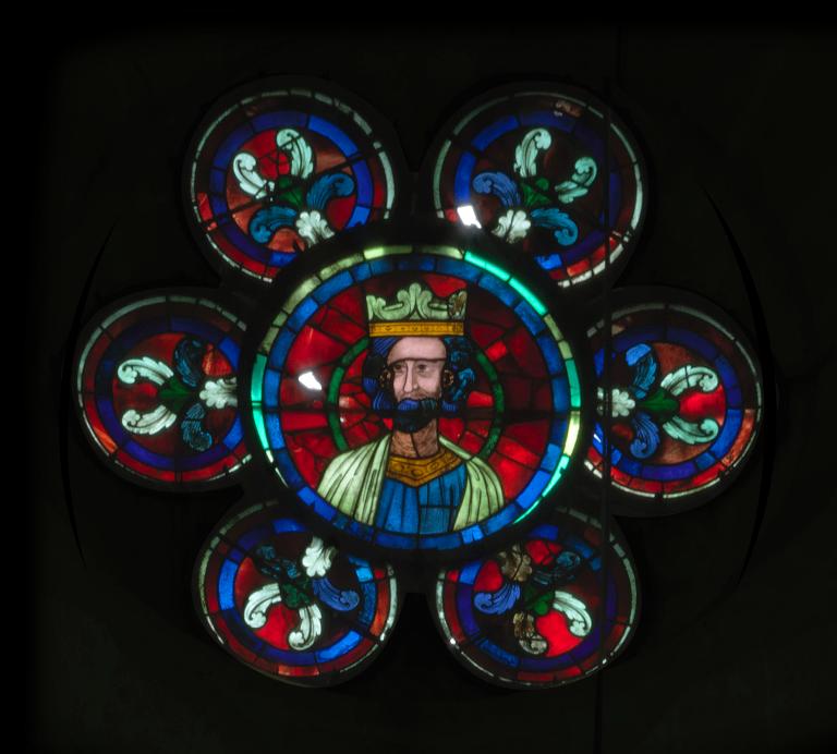 Verrière de l'oculus polylobé de la baie 110.