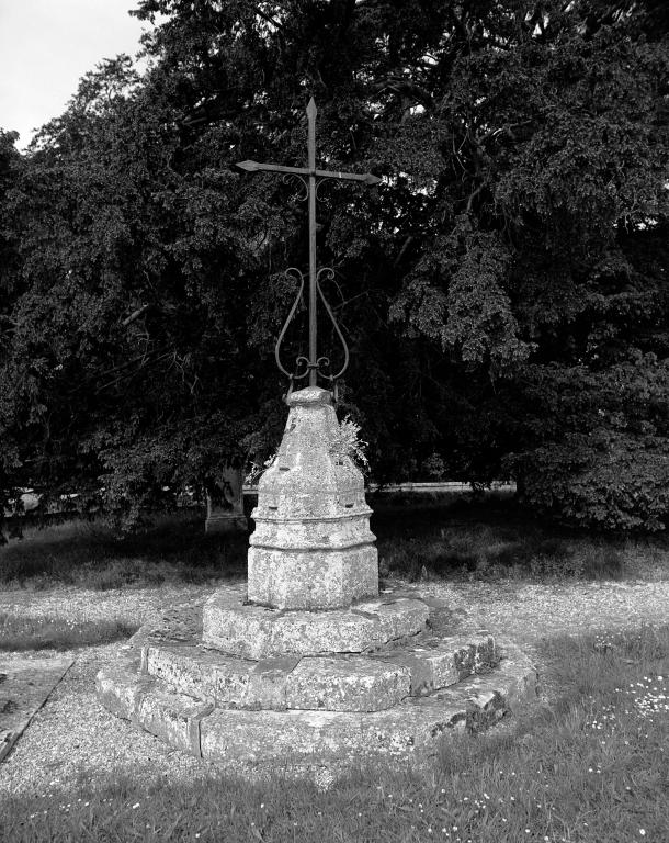 Croix de cimetière