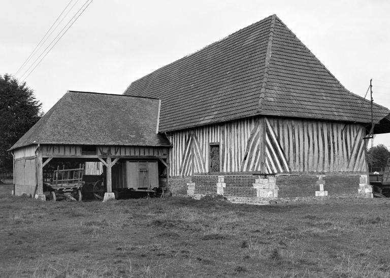 Angle sud-est.- Photographie de l'Inventaire général, 1980. 