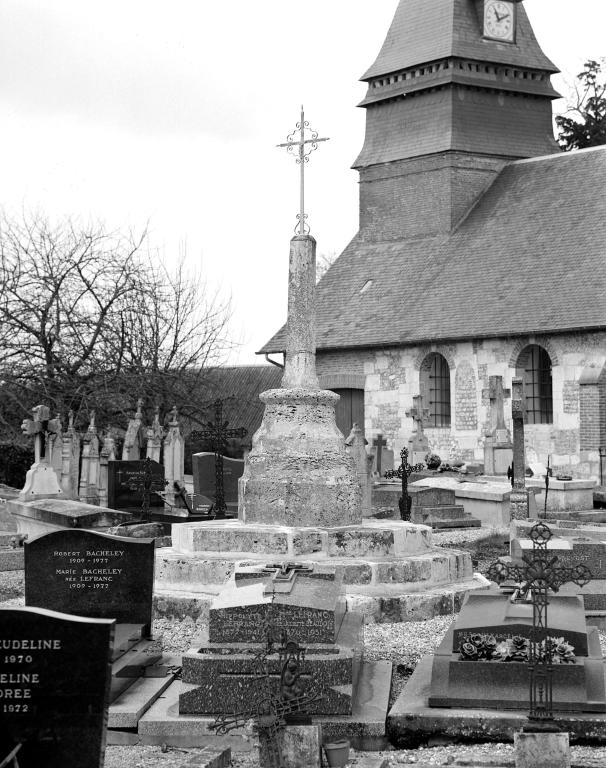 Croix de cimetière