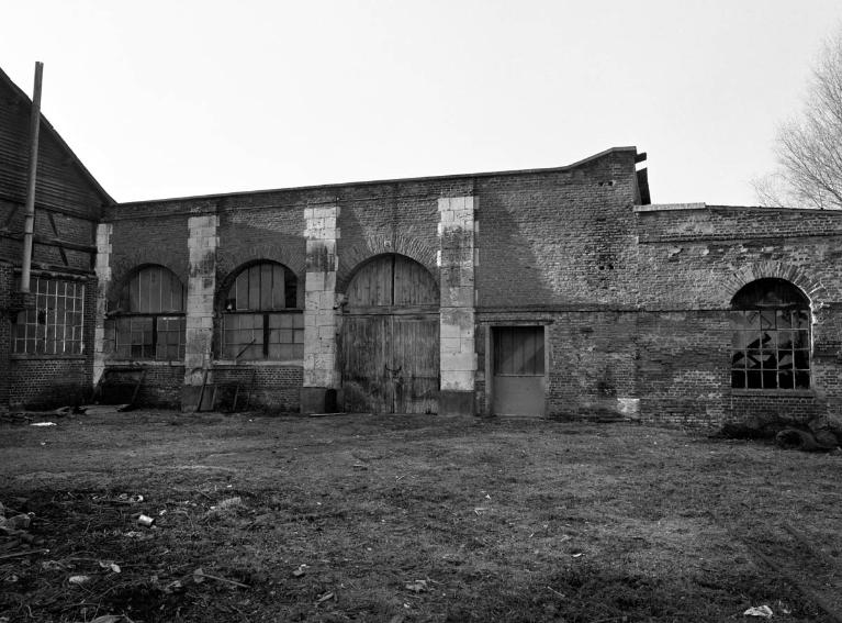 Bâtiment de la turbine (bâtiment 9 du plan de 1940 par Mauge), élévation est (état en 1985).
