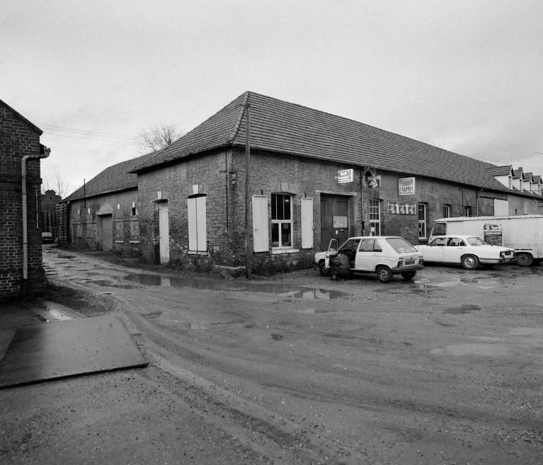 Magasin industriel (bâtiment 15 du plan de 1940 par Mauge), élévations extérieures (état en 1988).