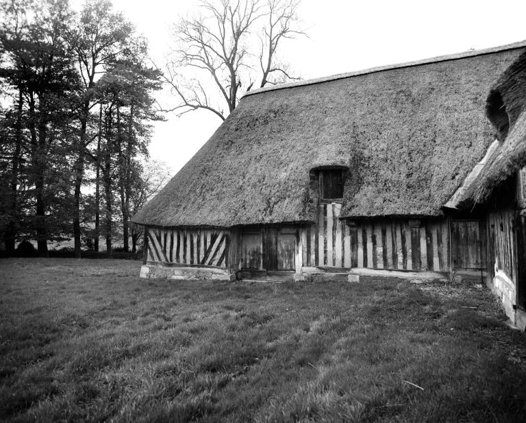 Pressoir, élévation extérieure est.- Photographie de l'Inventaire général, 1989. 