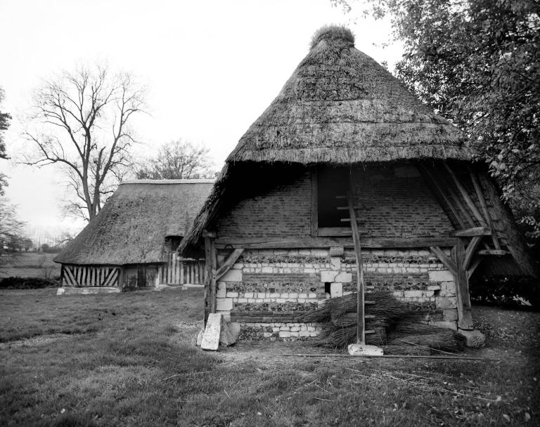Cellier, pignon est.- Photographie de l'Inventaire général, 1989. 
