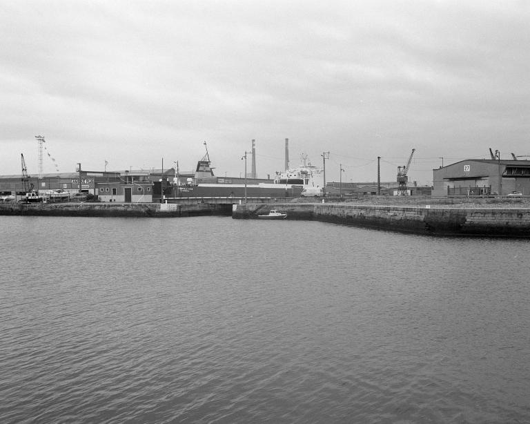 Bassin Vauban, écluse du bassin de l'Eure.