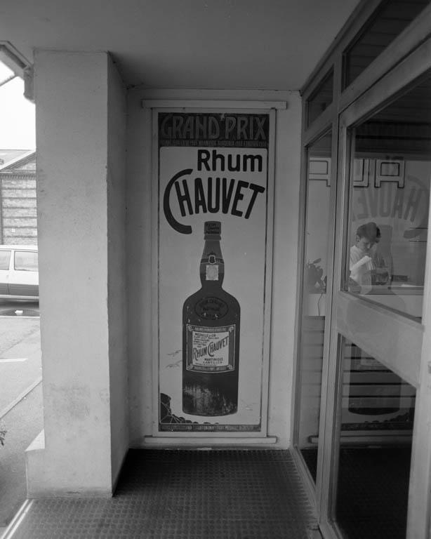 Pancarte des rhums Chauvet.