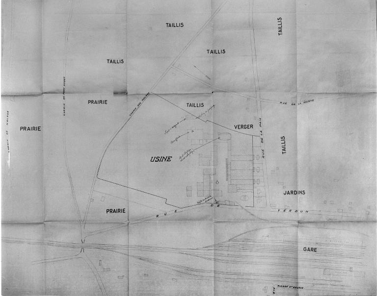 Plan de situation de l'usine chimique des établissements Rhône-Poulenc, 1947, (A.D. Seine-Maritime, 5 M 789).