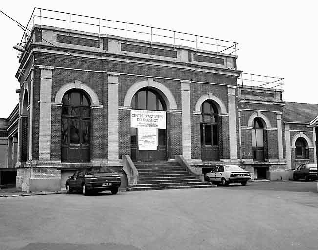 Bureau, atelier de fabrication, façade ouest sur cour.