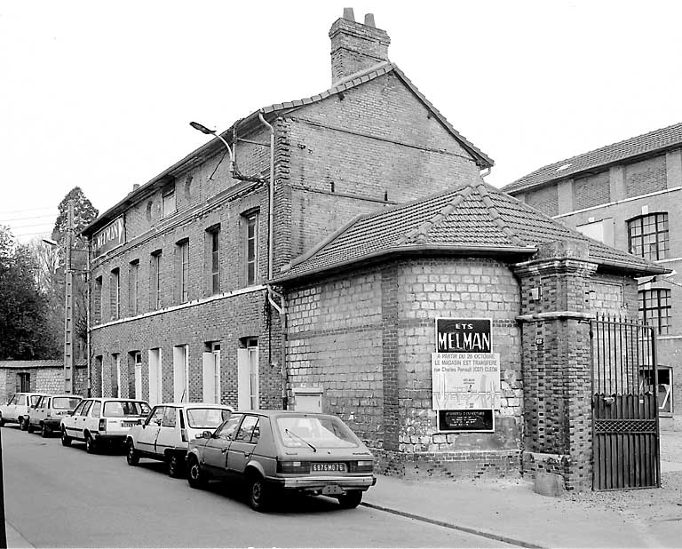 Logement, atelier de fabrication, élévation extérieure Sud sur rue