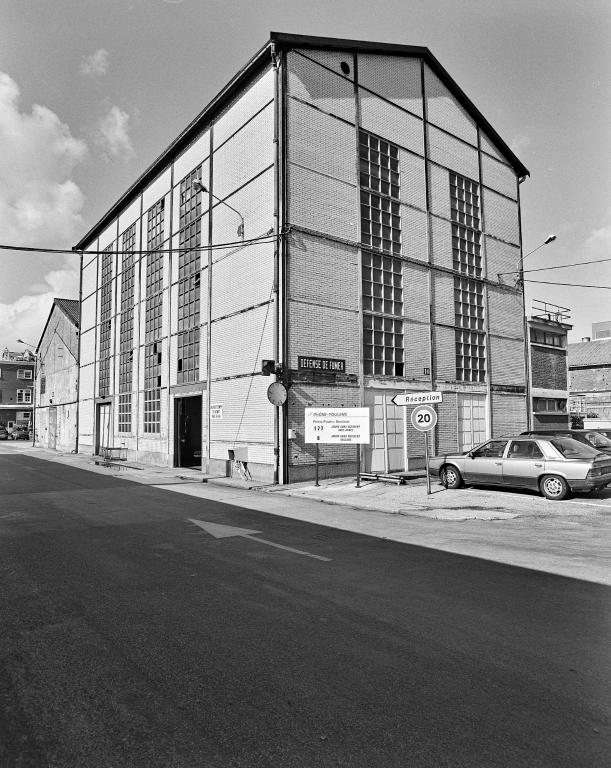 Magasin industriel et atelier de conditionnement (bâtiment 16 sur le plan), élévations est et sud sur cour.