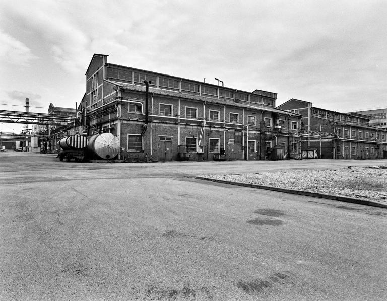 Atelier de fabrication d'iprodium et de permanax, organiques divers et produits pour caoutchouc (bâtiment 52 du plan), vue d'ensemble.